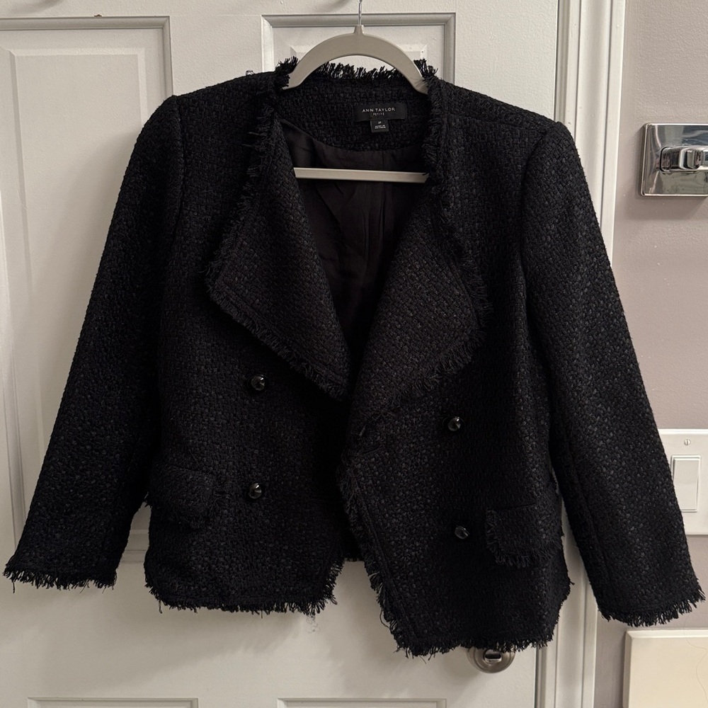 Ann Taylor Black Boucle Tweed Blazer Jacket Cropped Three Quarter Sleeve - Picture 2 of 9